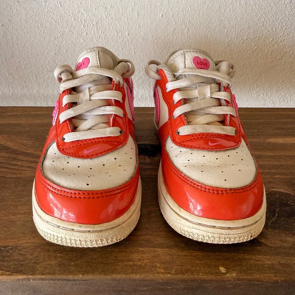 Nike Air Force 1 LV8 1 Valentines Day Kids Sneakers Pink Red FD1033-600 Size 10C